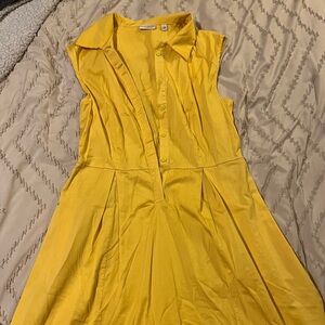 Yellow dress